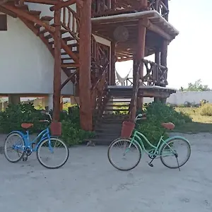 https://holbox-te-quiero-luxury-suites.quintano-roohotels.com